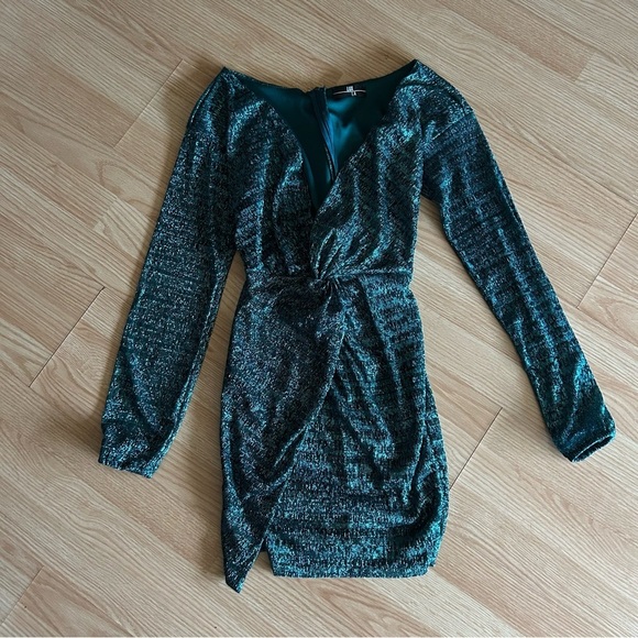 LUX LA Green Shimmery Deep V Mini Dress Medium - Picture 1 of 8